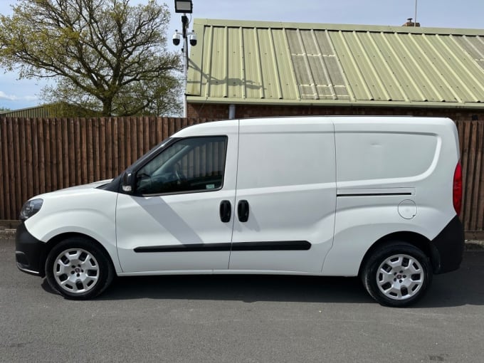 2024 Fiat Doblo