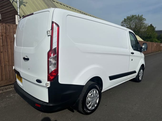 2025 Ford Transit Custom