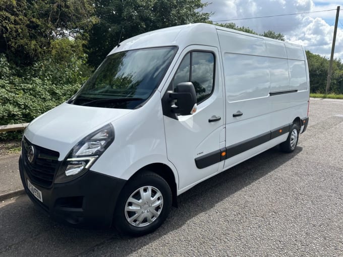 2025 Vauxhall Movano