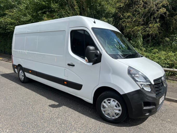 2025 Vauxhall Movano