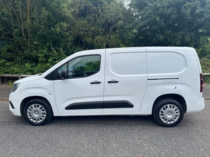 2024 Vauxhall Combo