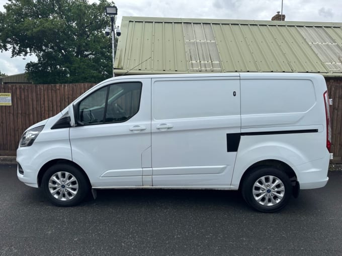 2025 Ford Transit Custom