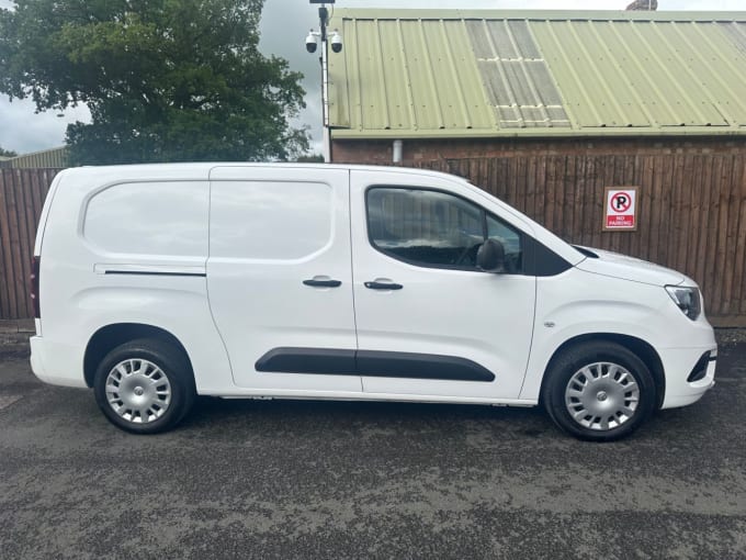 2024 Vauxhall Combo