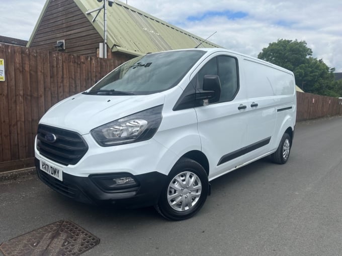 2024 Ford Transit Custom