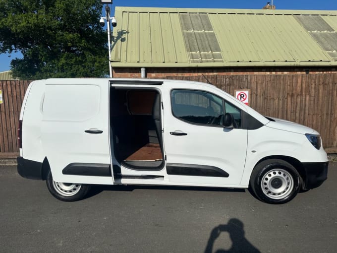 2024 Vauxhall Combo