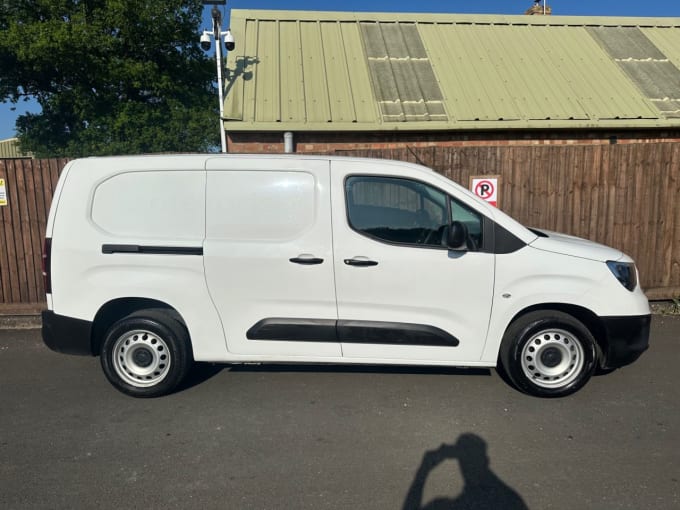 2024 Vauxhall Combo