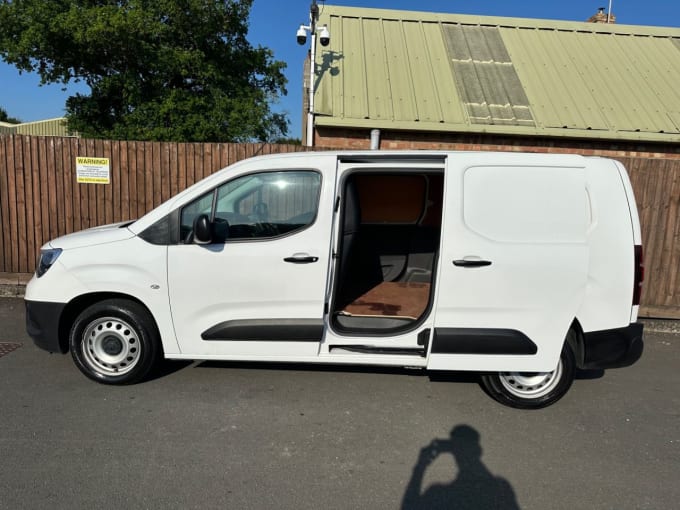 2024 Vauxhall Combo