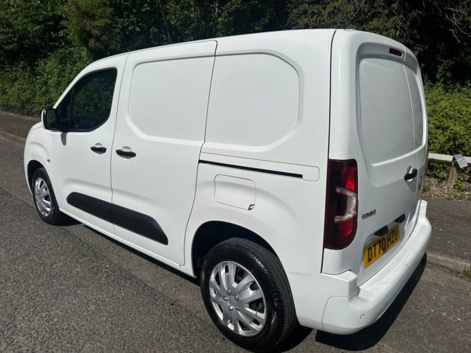 2024 Vauxhall Combo