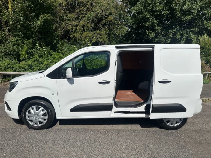 2024 Vauxhall Combo