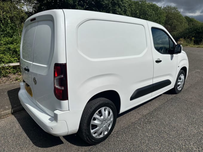 2024 Vauxhall Combo