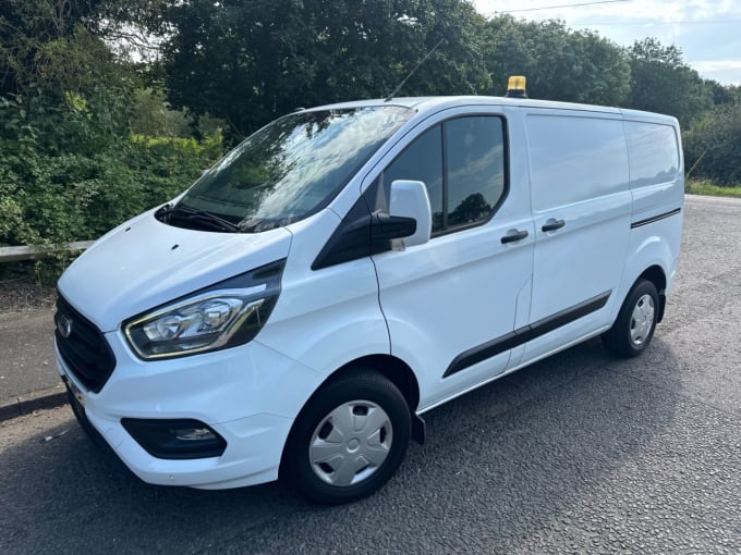 2024 Ford Transit Custom