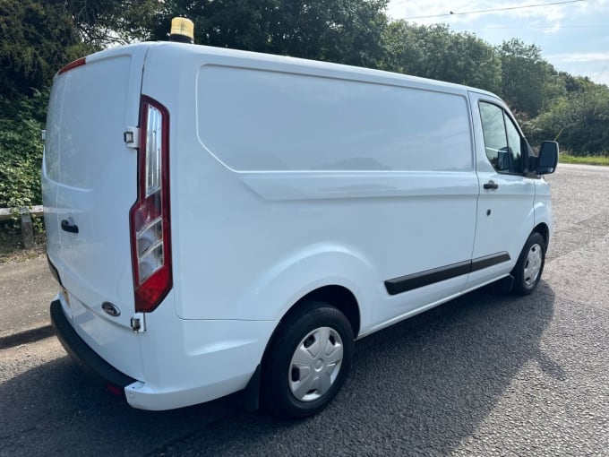 2024 Ford Transit Custom