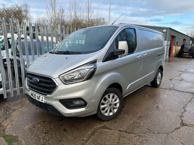 2025 Ford Transit Custom