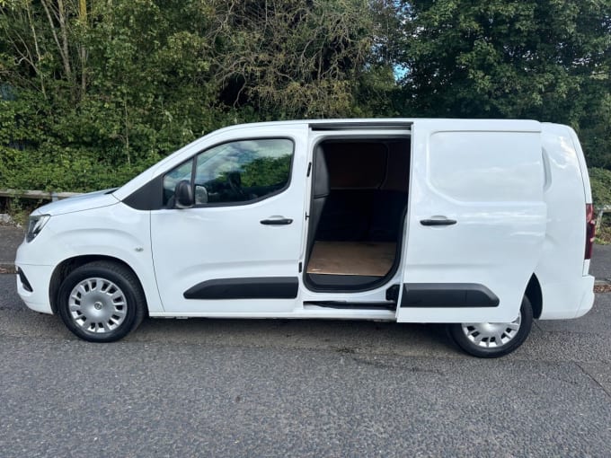 2024 Vauxhall Combo