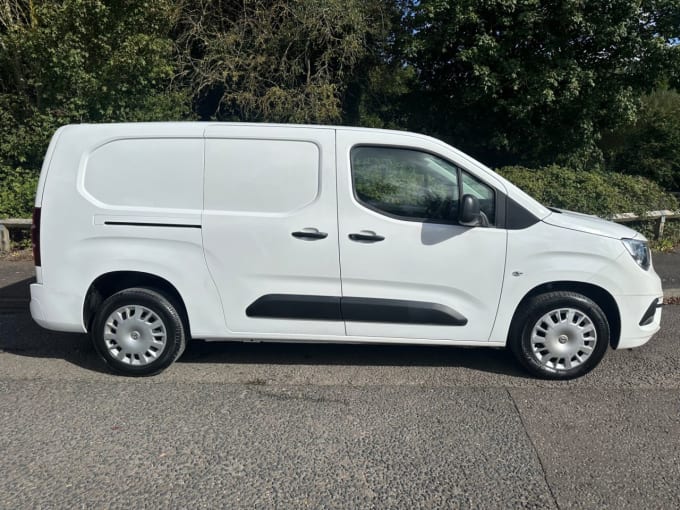 2024 Vauxhall Combo