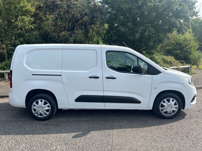 2024 Vauxhall Combo