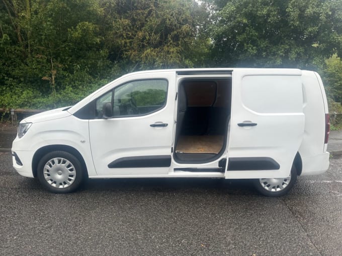 2024 Vauxhall Combo