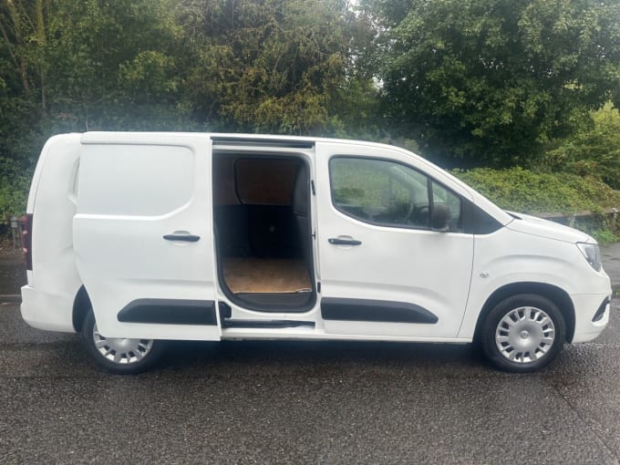 2024 Vauxhall Combo