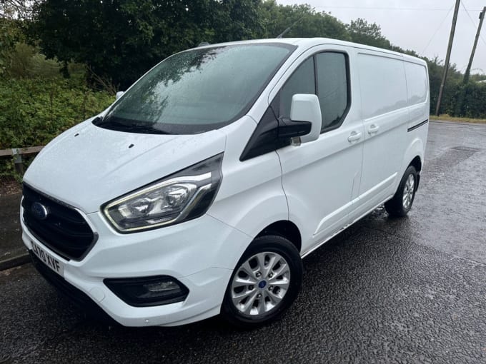 2024 Ford Transit Custom