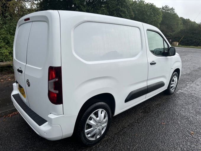 2024 Vauxhall Combo