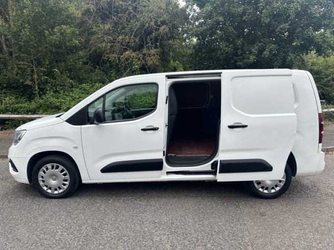 2024 Vauxhall Combo