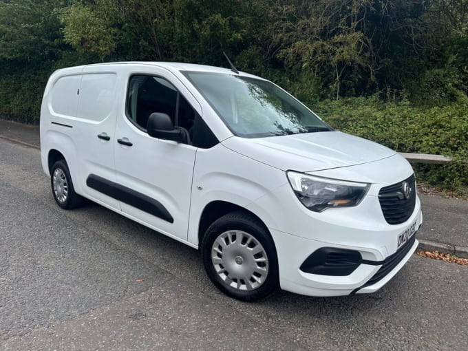 2024 Vauxhall Combo