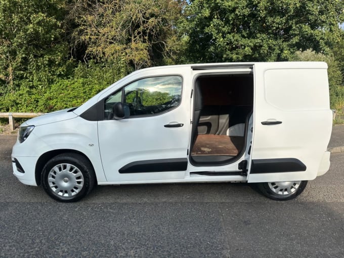 2024 Vauxhall Combo