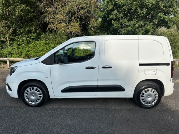 2024 Vauxhall Combo