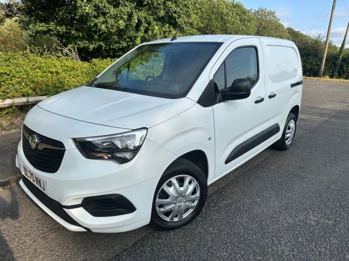 2024 Vauxhall Combo