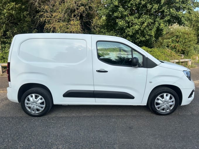 2024 Vauxhall Combo