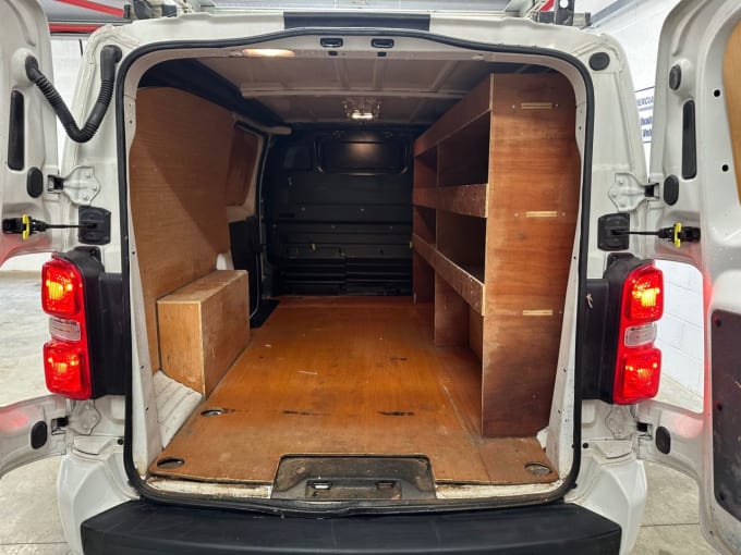 2025 Vauxhall Vivaro