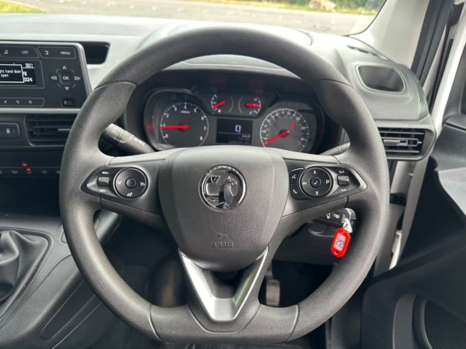 2024 Vauxhall Combo