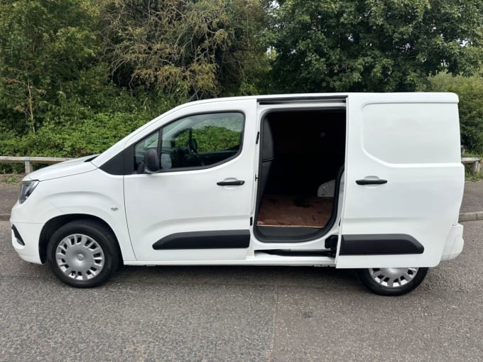 2024 Vauxhall Combo