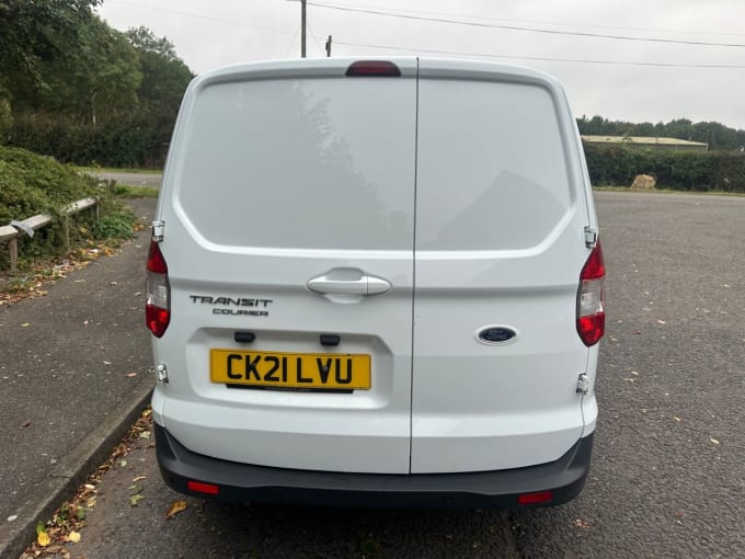 2024 Ford Transit Courier