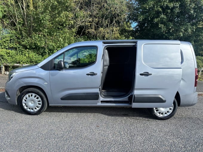 2024 Vauxhall Combo