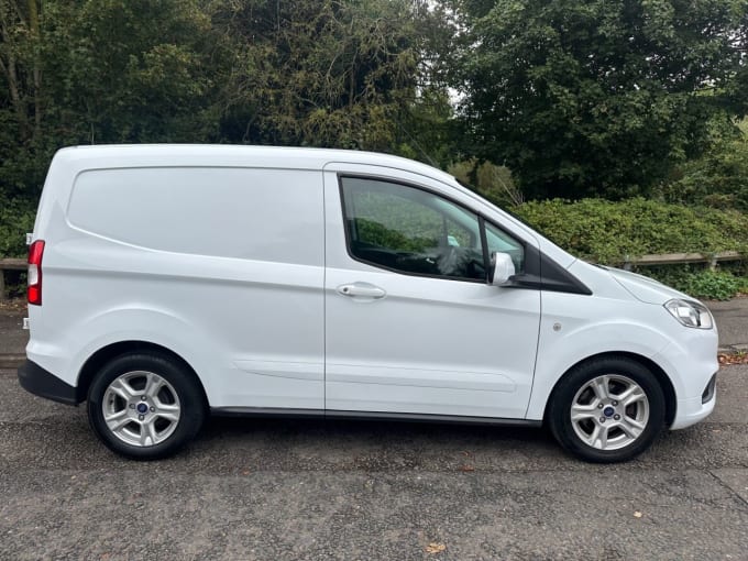 2024 Ford Transit Courier