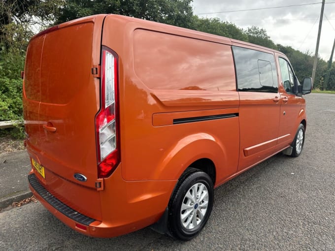 2024 Ford Transit Custom