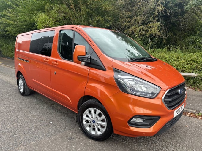 2024 Ford Transit Custom