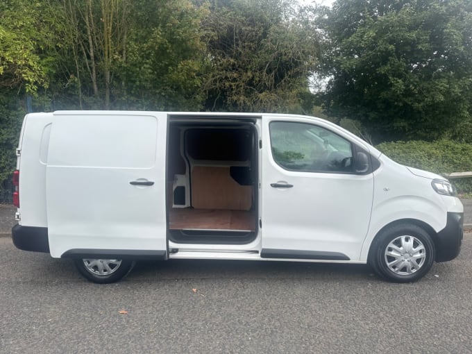 2024 Vauxhall Vivaro