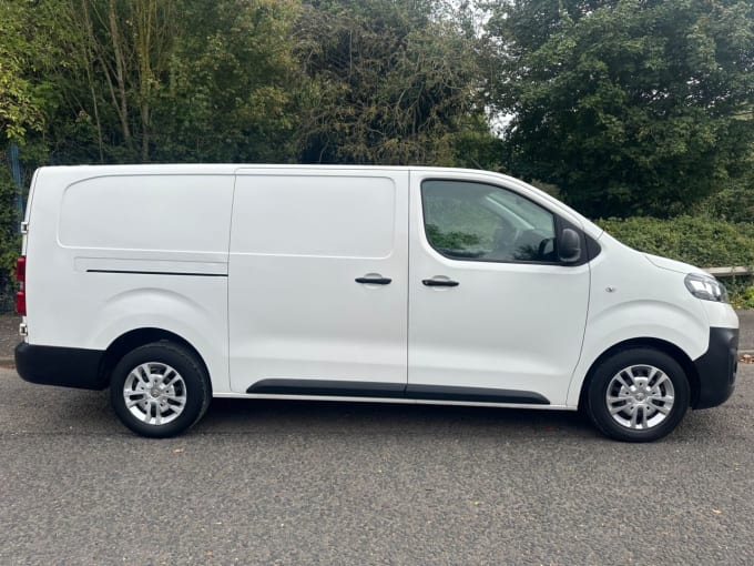 2024 Vauxhall Vivaro