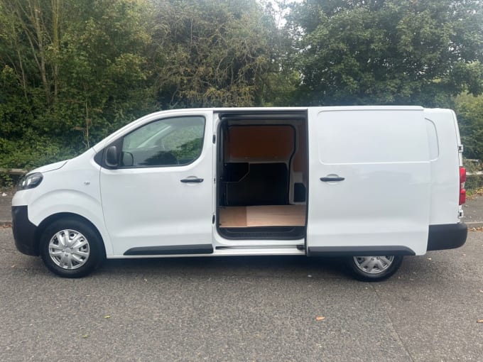 2024 Vauxhall Vivaro