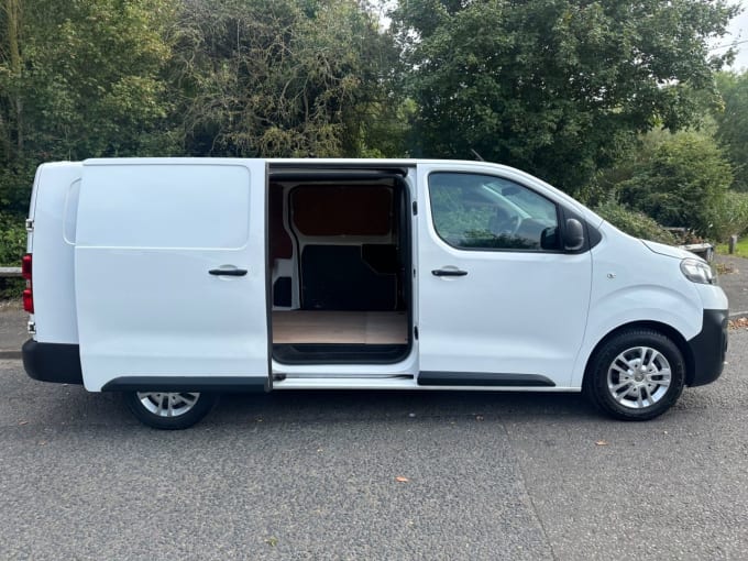 2024 Vauxhall Vivaro