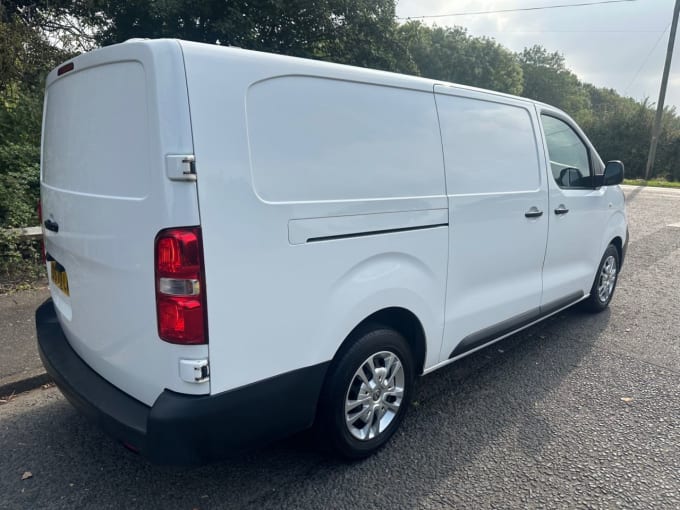 2025 Vauxhall Vivaro