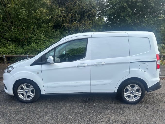 2024 Ford Transit Courier