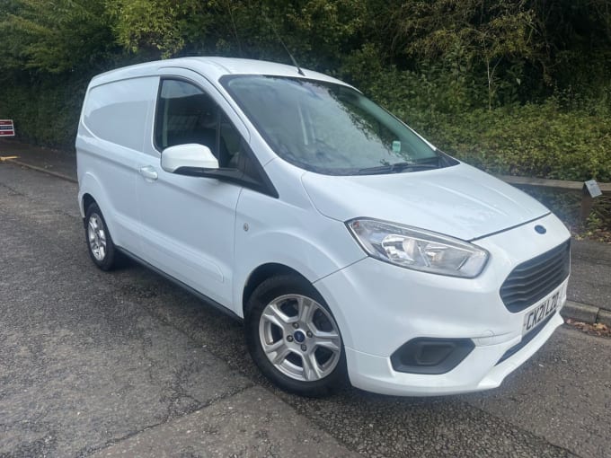 2024 Ford Transit Courier