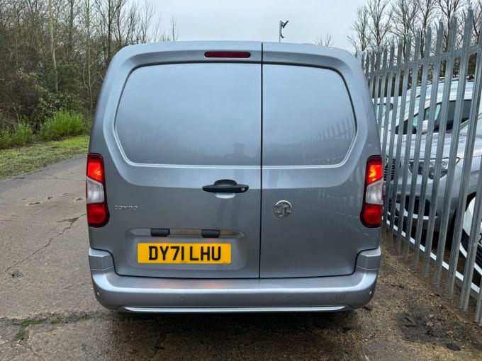 2025 Vauxhall Combo