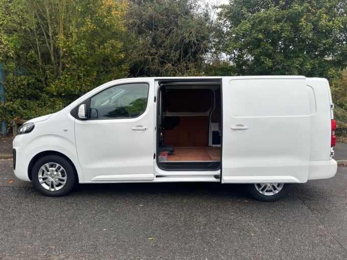 2025 Vauxhall Vivaro