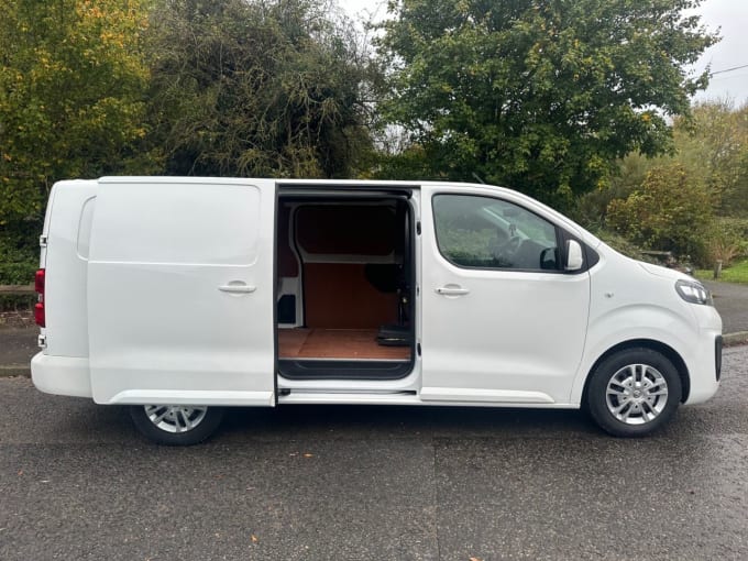 2025 Vauxhall Vivaro