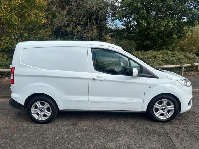 2025 Ford Transit Courier