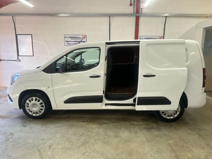 2025 Vauxhall Combo